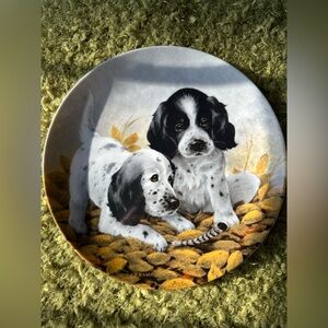 "Fine Feathered Friends~
English Setters"
by Lynn Kaatz Decorative Plate